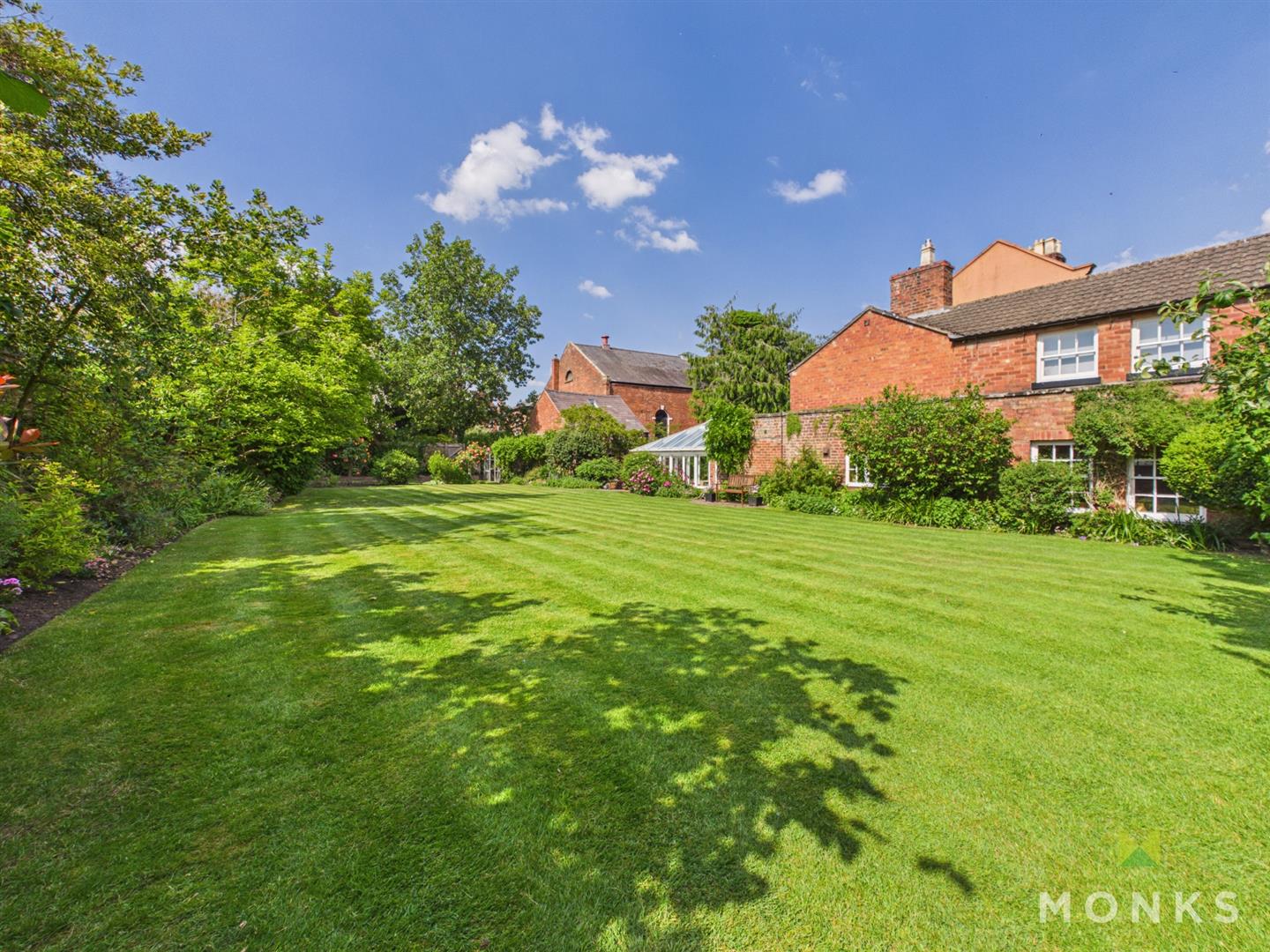 14 Chapel Street, Shrewsbury, SY4 5ER For Sale